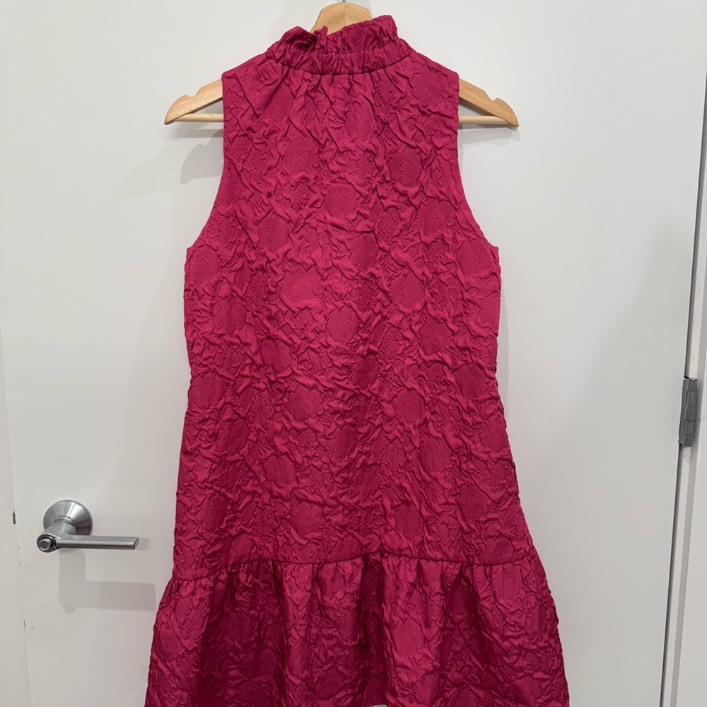 THML Textured Ruffled Dress - Picture 7 of 8